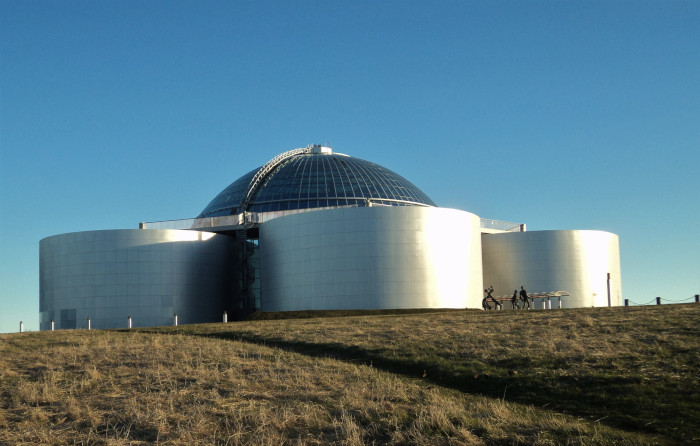 Hot water storage tanks in Iceland