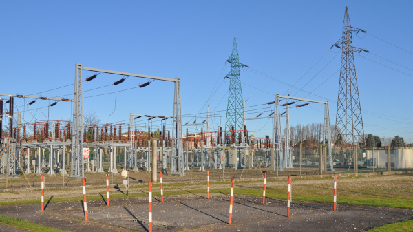 An electric power high voltage transmission line stepdown transf